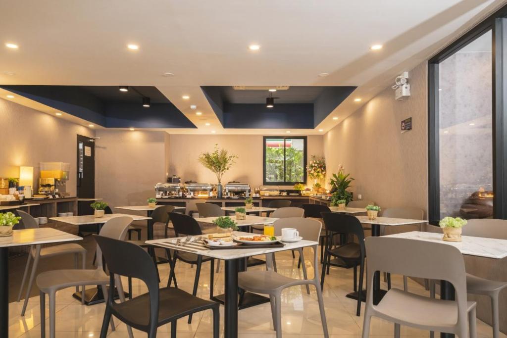 The Home Hotel Sha Бангкок Экстерьер фото
