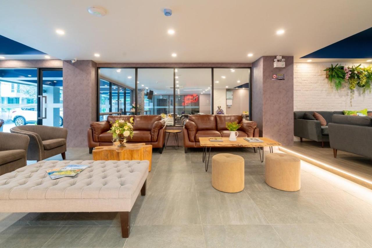 The Home Hotel Sha Бангкок Экстерьер фото