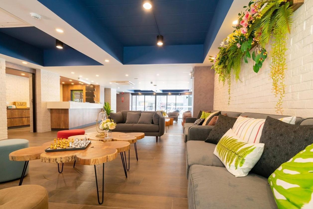The Home Hotel Sha Бангкок Экстерьер фото
