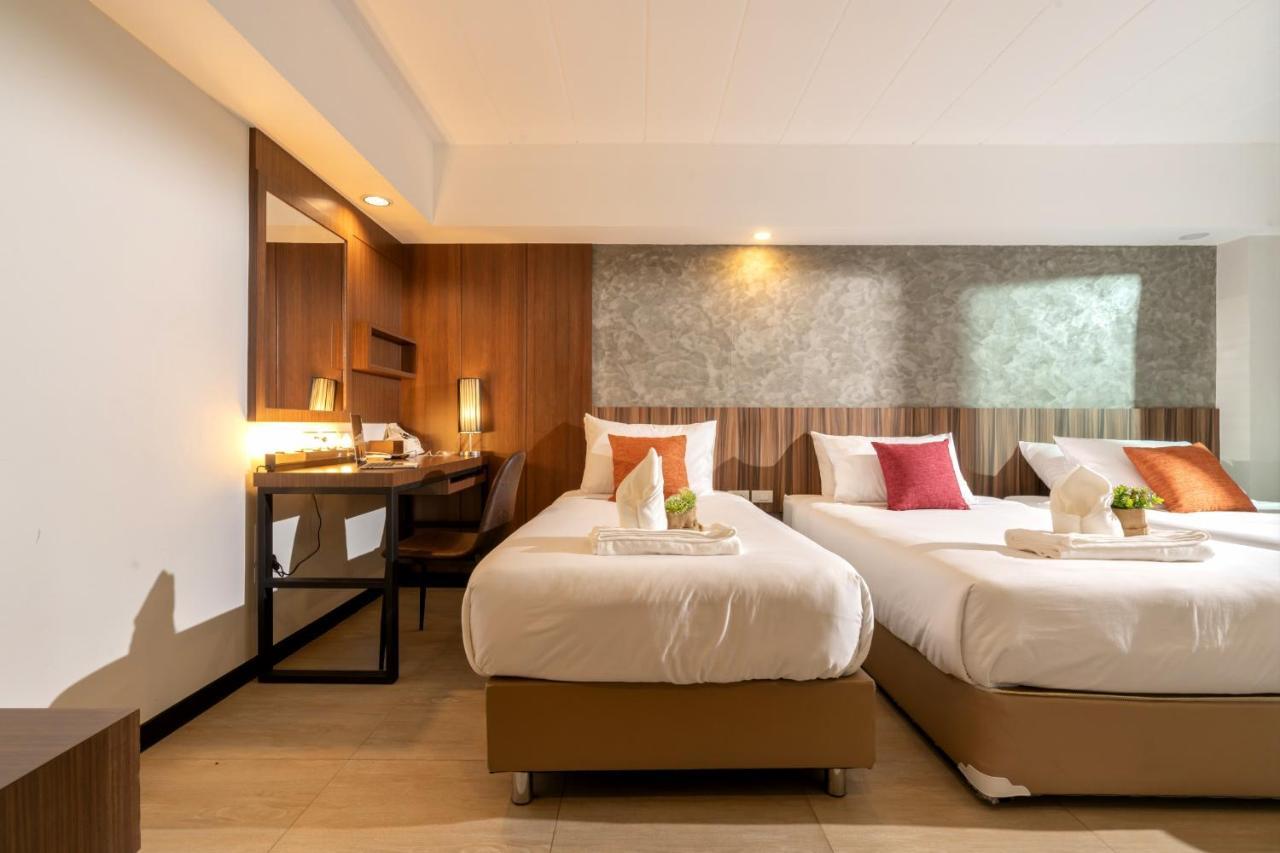 The Home Hotel Sha Бангкок Экстерьер фото