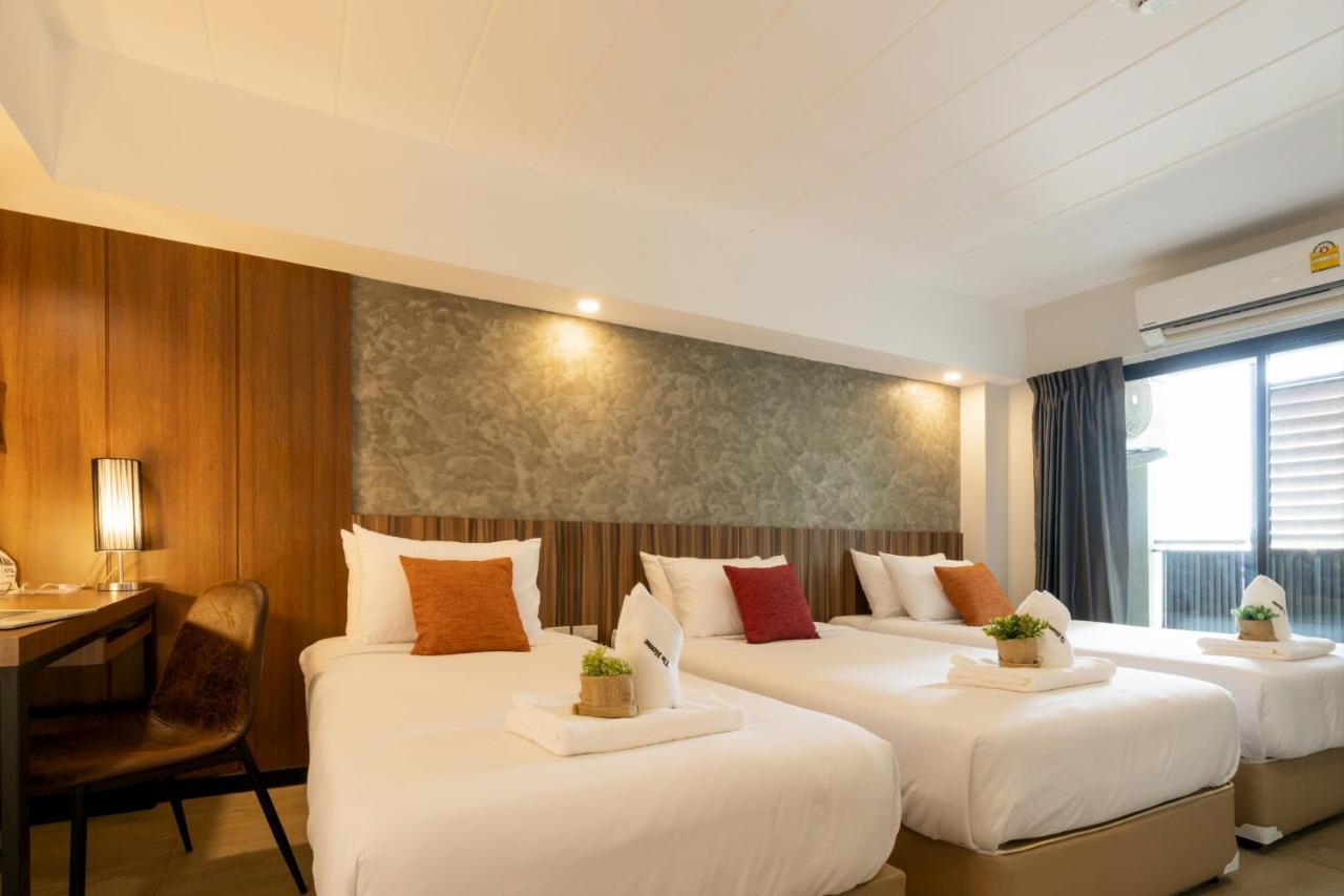 The Home Hotel Sha Бангкок Экстерьер фото